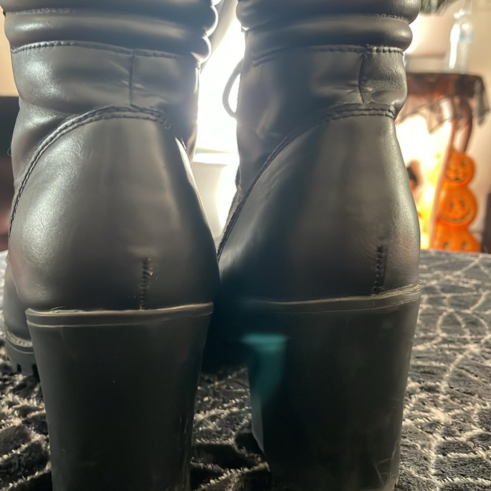 Witchy boots - Picture 8 of 10